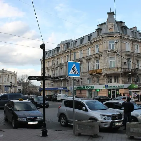 On Deribasovskaya * Одеса
